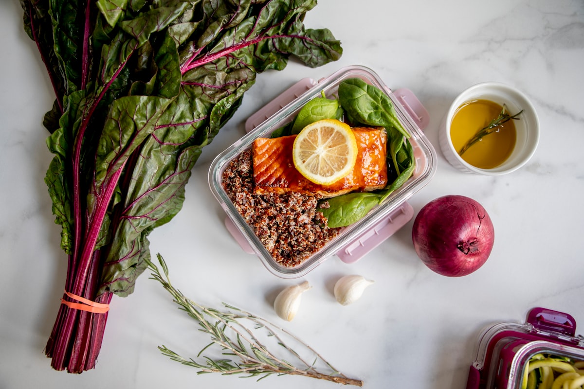 Buddha bowl with quinoa and roasted chickpeas